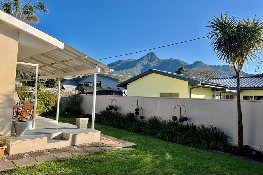 3 Bedroom Property for Sale in Bodorp Western Cape